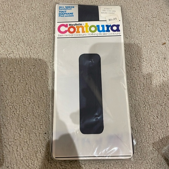 Contours nylons🏯 - Picture 1 of 2